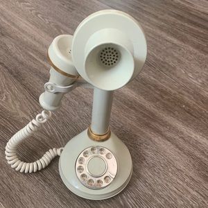 Nice Vintage American Classic Telephone